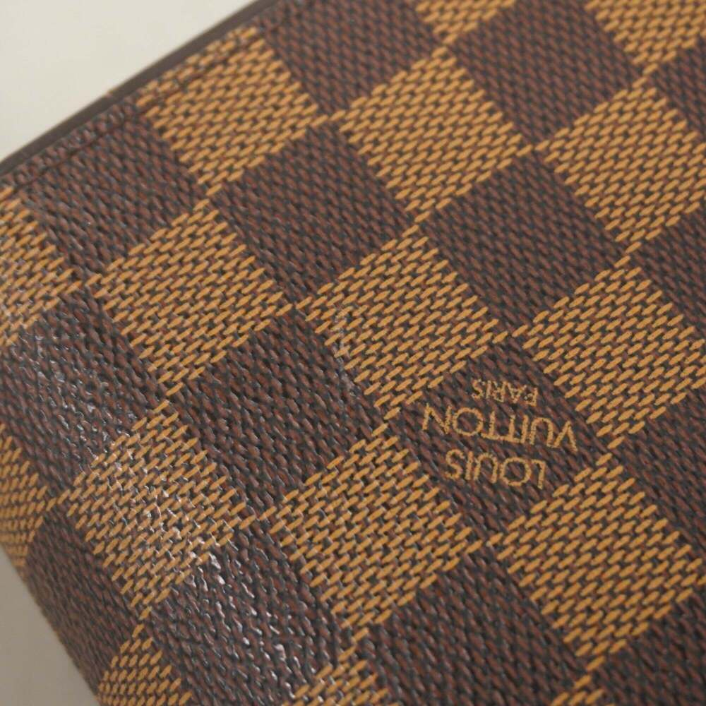 LOUIS VUITTON Authentic Brown Damier Shoulder Bag - Picture 10 of 11